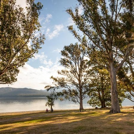 Hop, Skip And Jump To The Lake - Te Anau House Εξωτερικό φωτογραφία