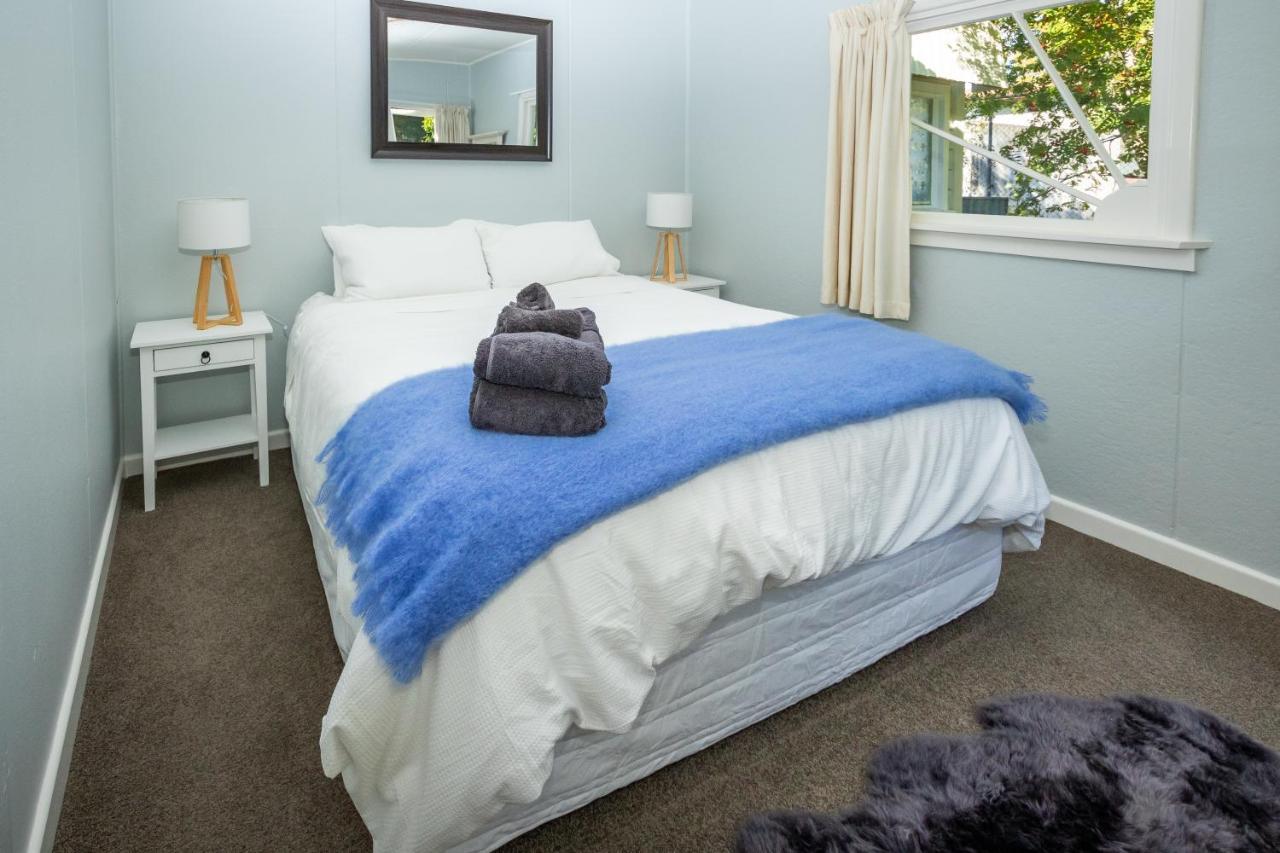 Hop, Skip And Jump To The Lake - Te Anau House Εξωτερικό φωτογραφία