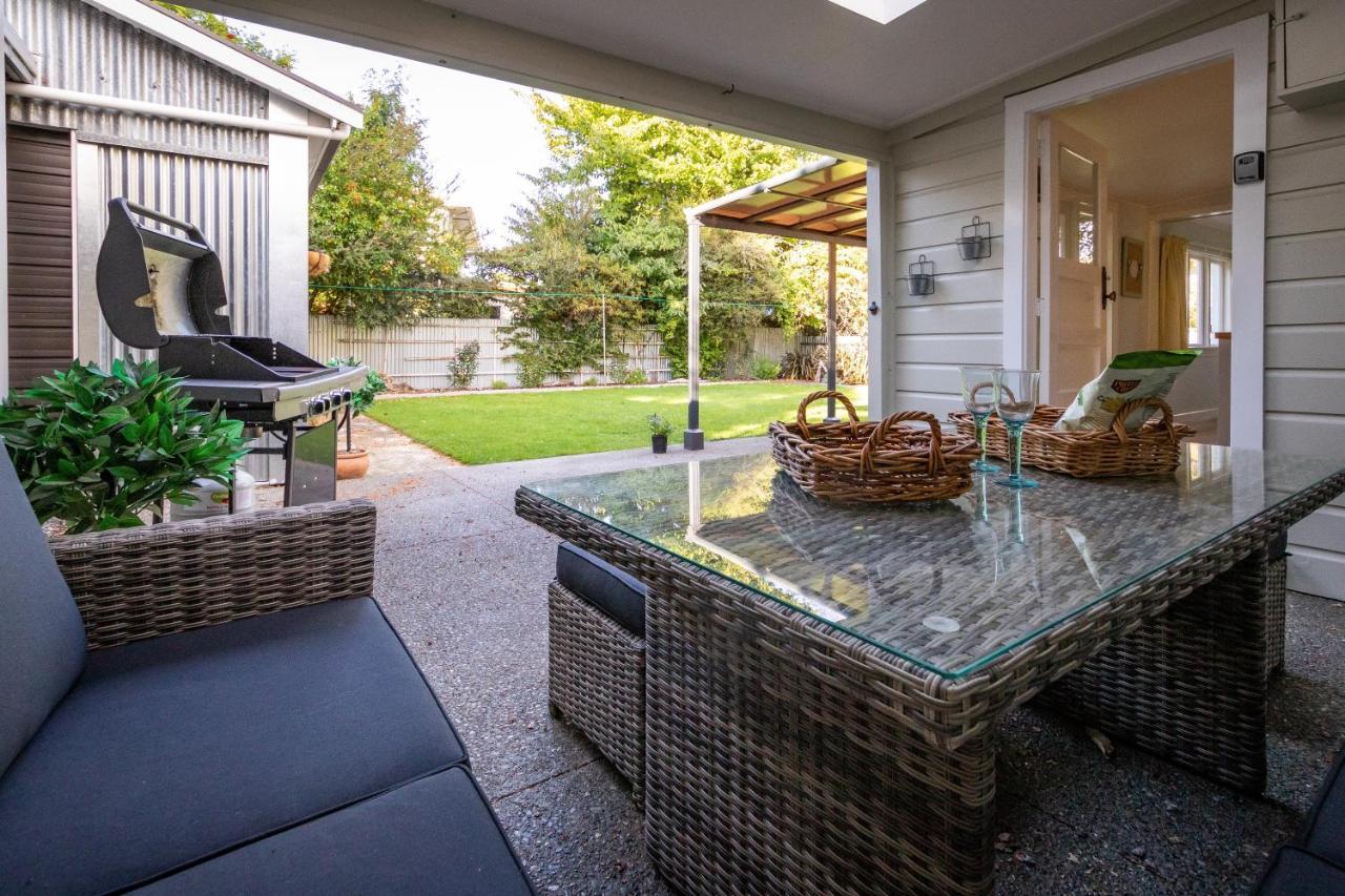 Hop, Skip And Jump To The Lake - Te Anau House Εξωτερικό φωτογραφία